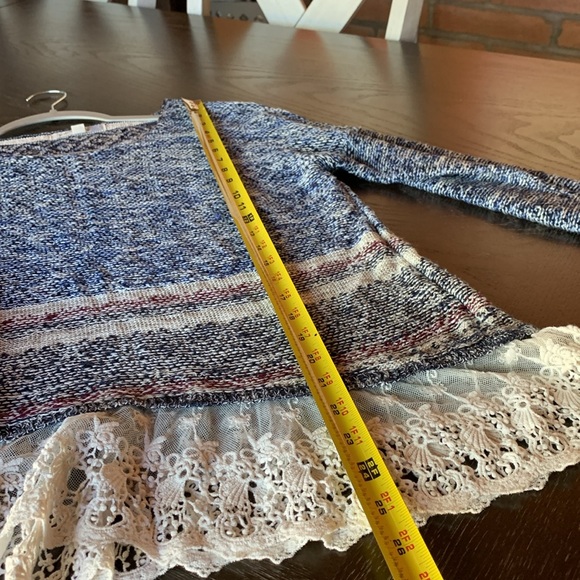 Jolt women’s sweater in blue white tan maroon lace size Large coastal boho - Picture 12 of 13